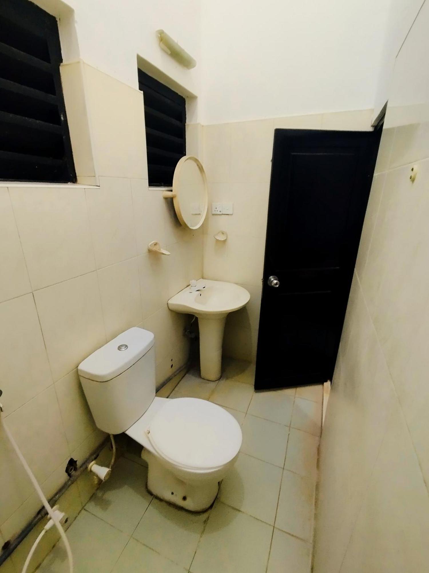 Rayyan Mahal Hotel Puttalam Ngoại thất bức ảnh
